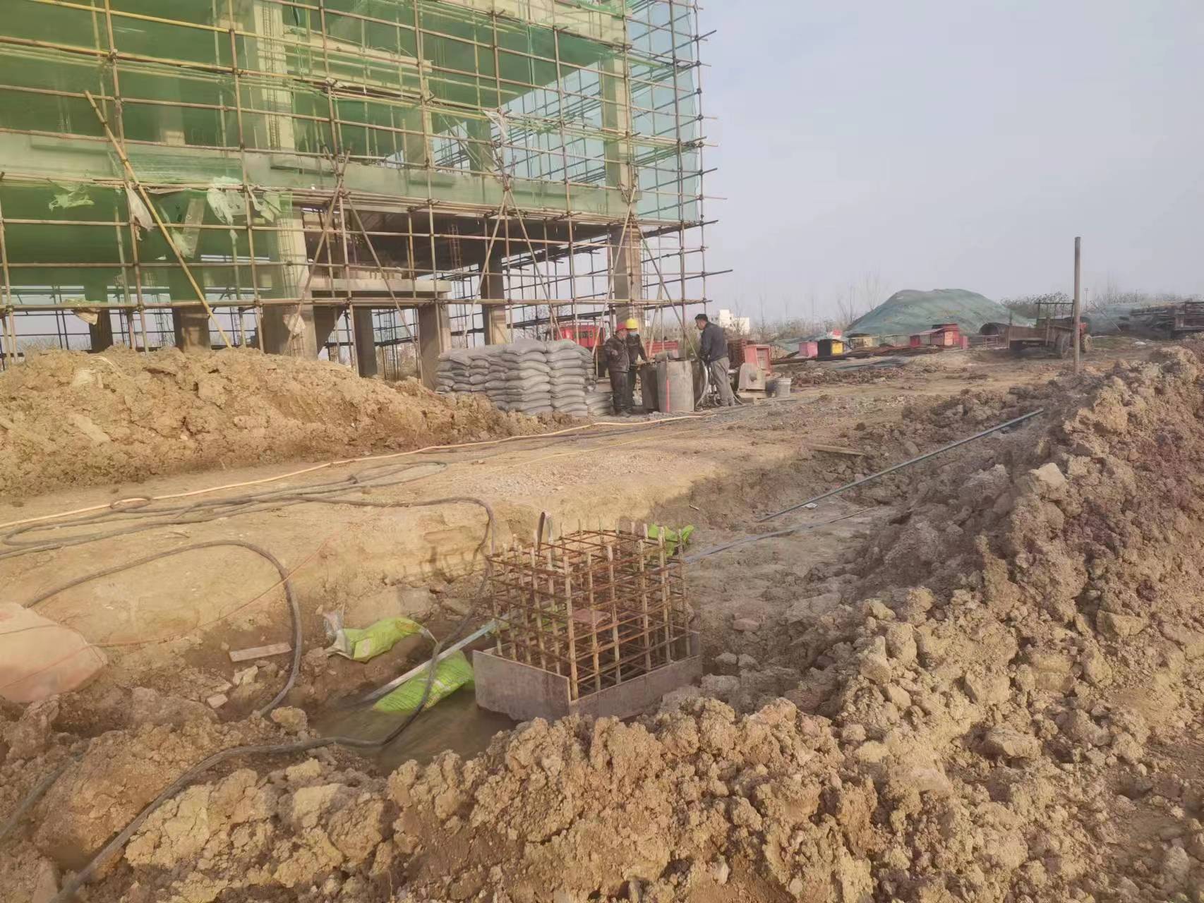 宿豫当桥梁出现裂缝的时候应该及时加固修补